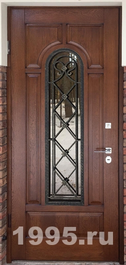 Установленная дверь Установленная дверь